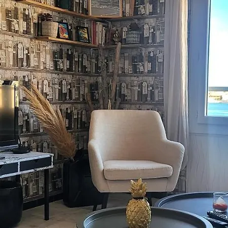 Entier, Climatise, Vue Apartmán